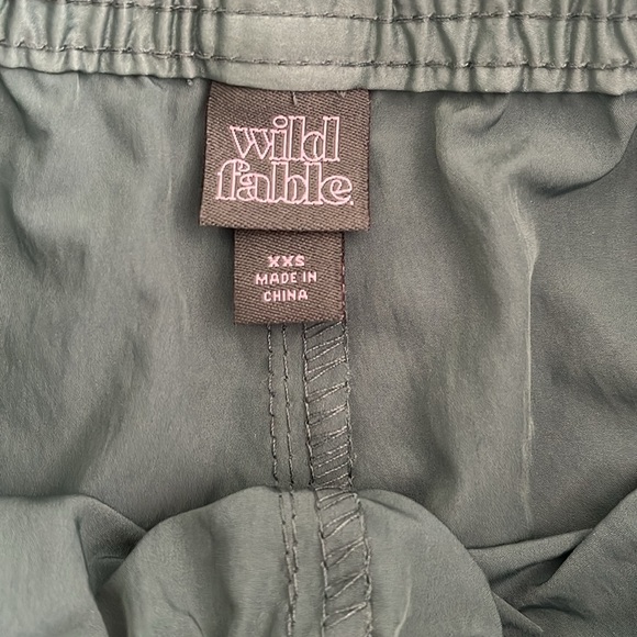 NWT Wild Fable Green Parachute Ripcord Straight Leg Pants - Picture 6 of 9